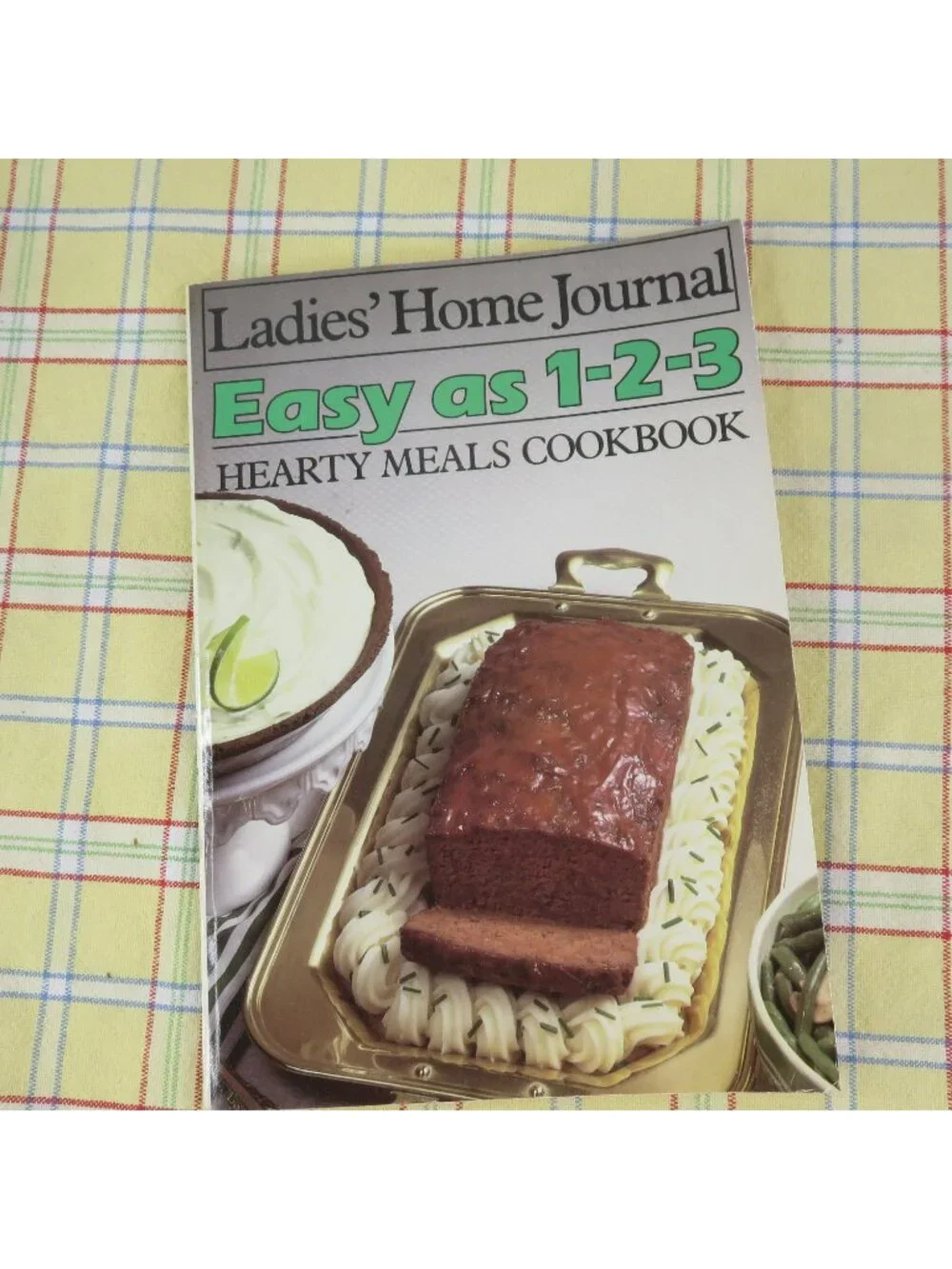 Lot of 3 1985 Ladies Home Journal Easy as 1-2-3 Cookbooks Hearty Meals Favorites